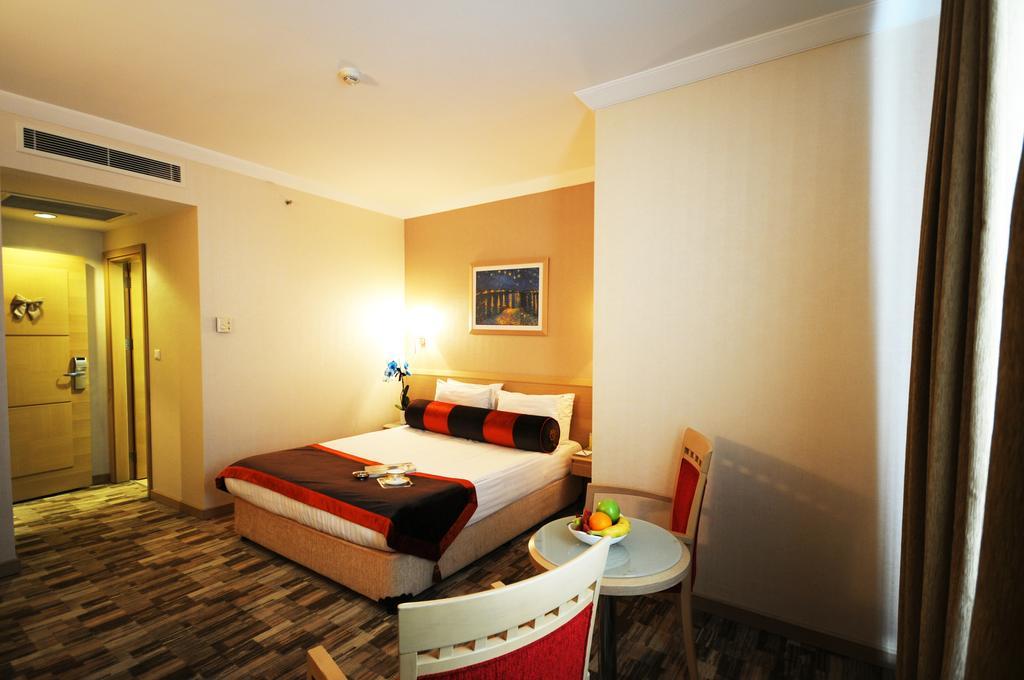 Sv Business Hotel Taksim Istanbul Eksteriør bilde